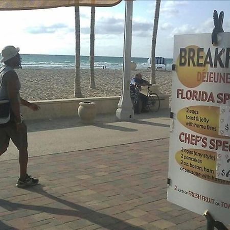 Steps From The Beach Right On The Waterfront Daire Hollywood Dış mekan fotoğraf
